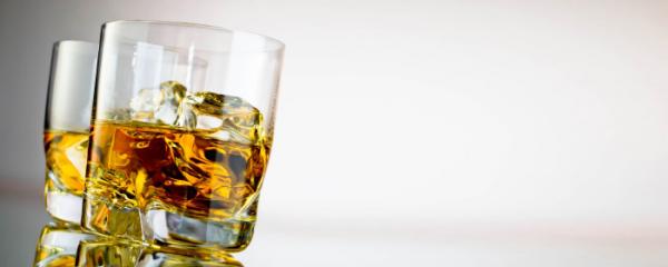 酒精性肝病的相關症狀：肝酵素ALT指數過高